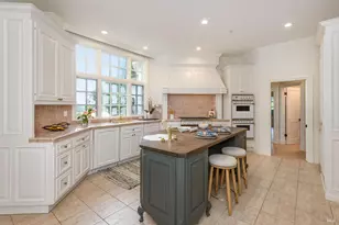 2 Woodland Pl, Kentfield, CA 94904 - Photo 12