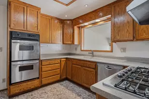 5519 Kay Dr, Windsor, CA 95492 - Photo 6