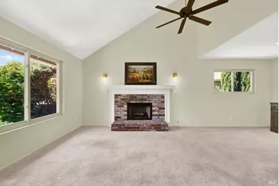 1067 Woodridge Drive, Vacaville, CA 95687 - Photo 18