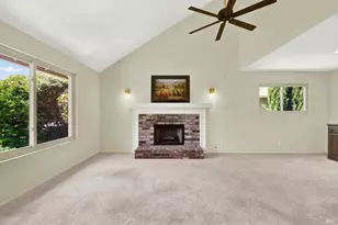 1067 Woodridge Dr, Vacaville, CA 95687 - Photo 18