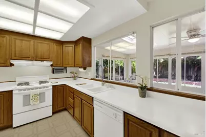 1067 Woodridge Drive, Vacaville, CA 95687 - Photo 24