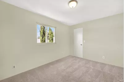 1067 Woodridge Drive, Vacaville, CA 95687 - Photo 38