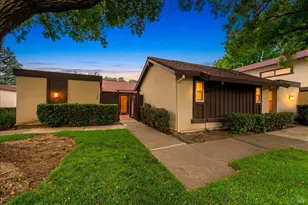 304 Acorn Ct, Vacaville, CA 95688 - Photo 2
