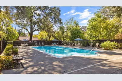 304 Acorn Court, Vacaville, CA 95688 - Photo 46