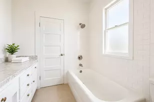 587 Seymour St, Napa, CA 94559 - Photo 6