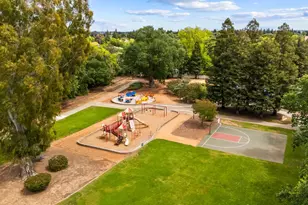 333 Saybrook Ave, Vacaville, CA 95687 - Photo 32