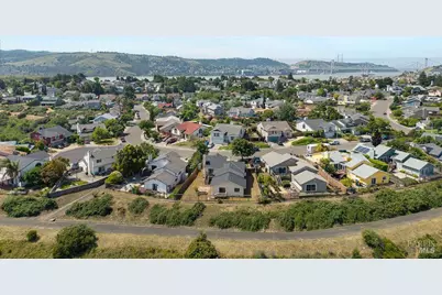 316 Sea Mist Drive, Vallejo, CA 94591 - Photo 38