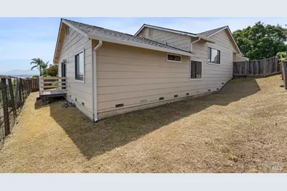 316 Sea Mist Drive, Vallejo, CA 94591 - Photo 32