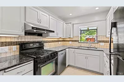 21451 Rizzo Avenue, Castro Valley, CA 94546 - Photo 8