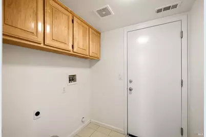 2832 Calle De Cordoba, Fairfield, CA 94534 - Photo 56
