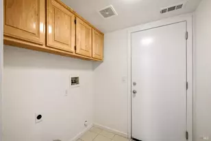 2832 Calle De Cordoba, Fairfield, CA 94534 - Photo 56