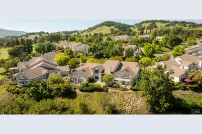 2832 Calle De Cordoba, Fairfield, CA 94534 - Photo 2