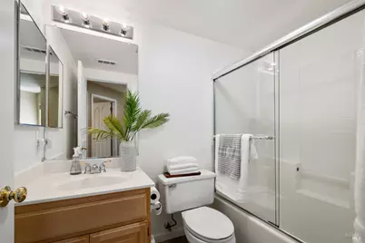 2832 Calle De Cordoba, Fairfield, CA 94534 - Photo 52