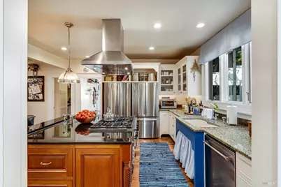 2389 Chad Court, Napa, CA 94558 - Photo 8