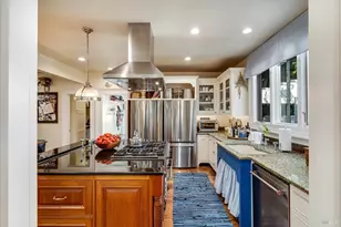 2389 Chad Ct, Napa, CA 94558 - Photo 8
