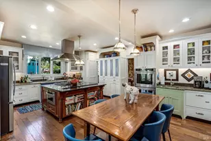 2389 Chad Ct, Napa, CA 94558 - Photo 8