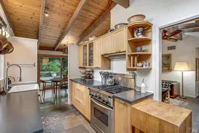 15551 Brookview Drive, Sonoma, CA 95476 - Photo 18