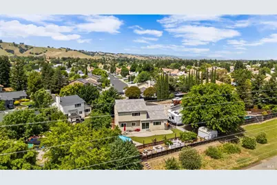 651 Shannon Court, Vacaville, CA 95688 - Photo 62