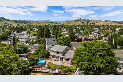 651 Shannon Court, Vacaville, CA 95688 - Photo 64
