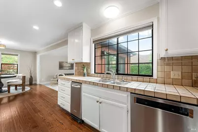 19450 Franquelin Place, Sonoma, CA 95476 - Photo 6