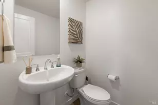 2471 Lake Club Dr, Fairfield, CA 94533 - Photo 6