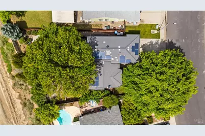 336 Royal Oaks Drive, Vacaville, CA 95687 - Photo 48