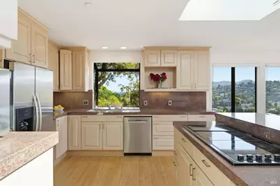 11 Saint Bernard Lane, Tiburon, CA 94920 - Photo 8