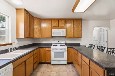 25815 Hawk Drive, Willits, CA 95490 - Photo 12