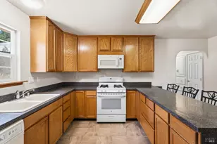 25815 Hawk Dr, Willits, CA 95490 - Photo 12