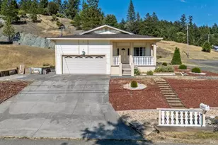 25815 Hawk Dr, Willits, CA 95490 - Photo 4