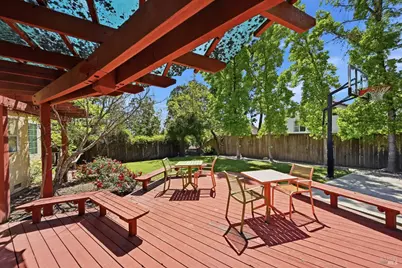 9607 Montez Court, Windsor, CA 95492 - Photo 14