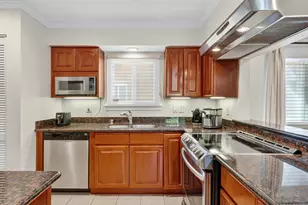 216 Foss Creek Cir, Healdsburg, CA 95448 - Photo 8