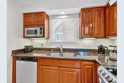 216 Foss Creek Circle #B, Healdsburg, CA 95448 - Photo 10