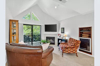 216 Foss Creek Circle #B, Healdsburg, CA 95448 - Photo 4