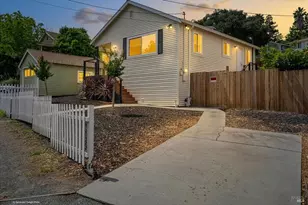 2266 Monterey Ave, Martinez, CA 94553 - Photo 1