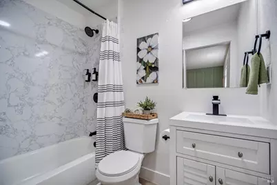 2266 Monterey Avenue, Martinez, CA 94553 - Photo 18
