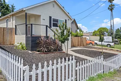 2266 Monterey Avenue, Martinez, CA 94553 - Photo 4