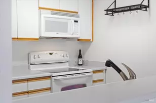599 Mission Blvd, Santa Rosa, CA 95409 - Photo 14