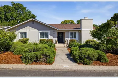 2090 Euclid Avenue, Napa, CA 94558 - Photo 2
