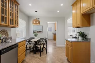 2090 Euclid Ave, Napa, CA 94558 - Photo 12