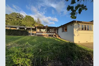90 Summers Avenue, Novato, CA 94945 - Photo 2