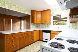 90 Summers Ave, Novato, CA 94945 - Photo 18