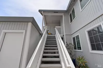 1894 Shirley Drive, Benicia, CA 94510 - Photo 4