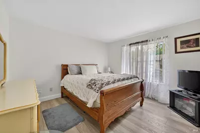 810 Dover, Hercules, CA 94547 - Photo 12