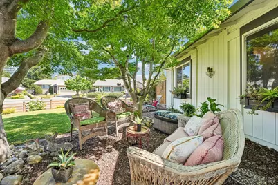 911 Hudis Street, Rohnert Park, CA 94928 - Photo 4