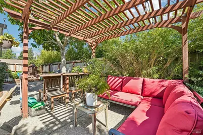 911 Hudis Street, Rohnert Park, CA 94928 - Photo 36