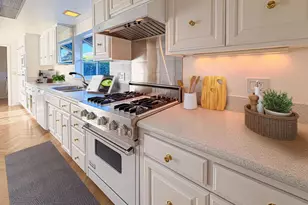 343 Belhaven Cir, Santa Rosa, CA 95409 - Photo 8