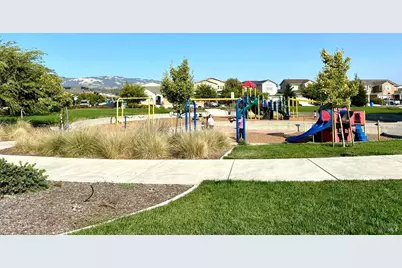 7461 Walker Way, Rohnert Park, CA 94928 - Photo 14