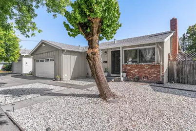 1558 W 3rd Street, Santa Rosa, CA 95401 - Photo 2
