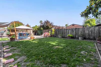 1558 W 3rd Street, Santa Rosa, CA 95401 - Photo 24
